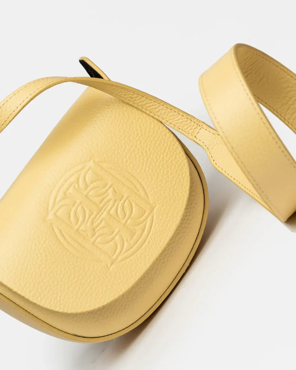 MINI BAG AURA EN CUERO GRANEADO
