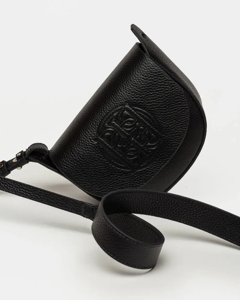 MINI BAG AURA EN CUERO GRANEADO