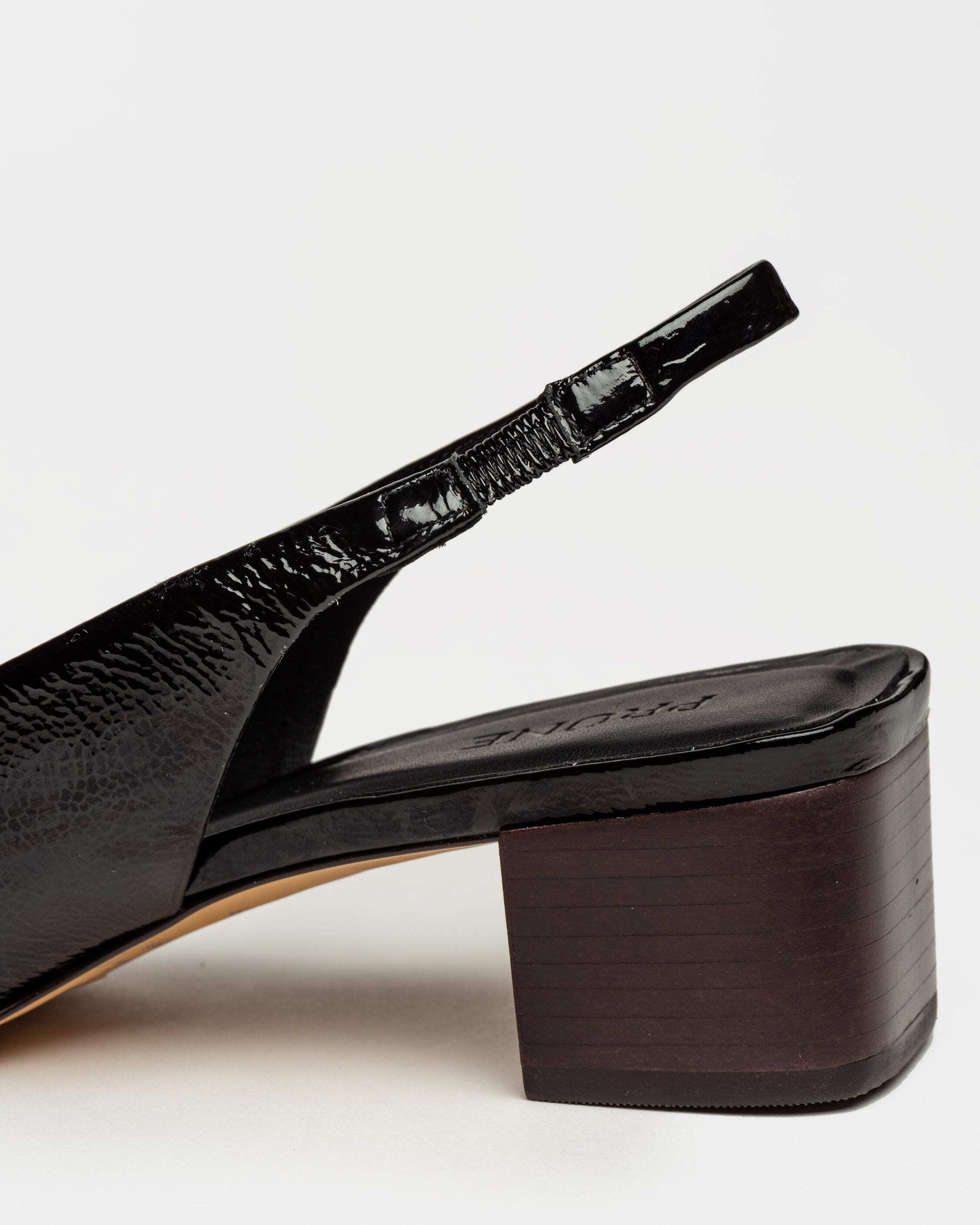 STILETTO MARGA EN CUERO GLOSS