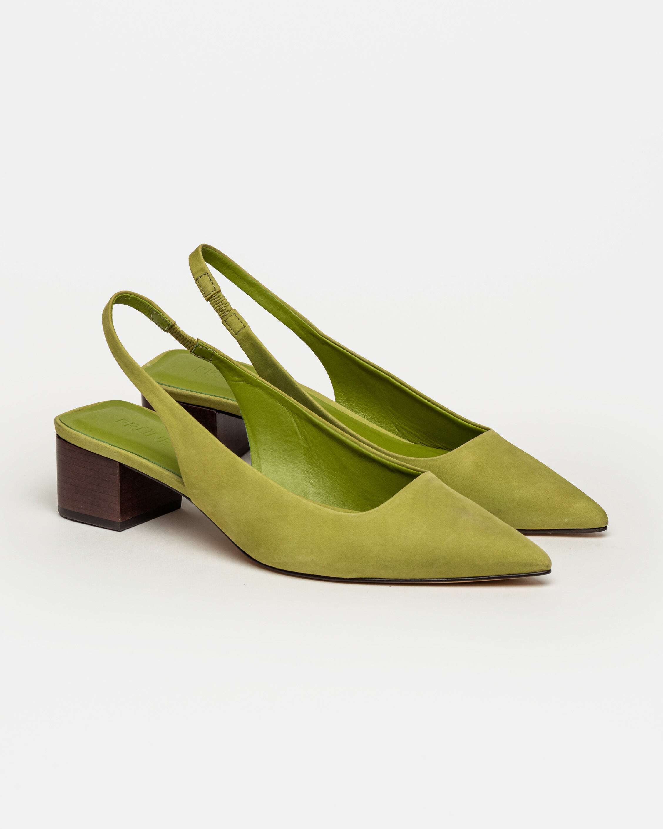 STILETTO MARGA EN CUERO NOBUK