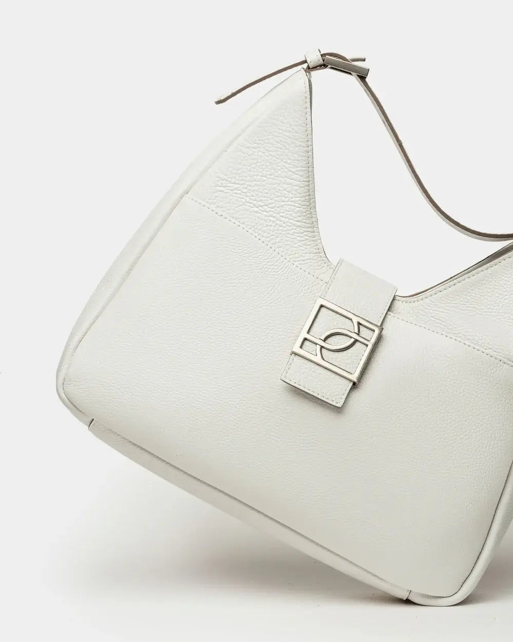 BOLSO SIGNATURE EN CUERO GRANEADO