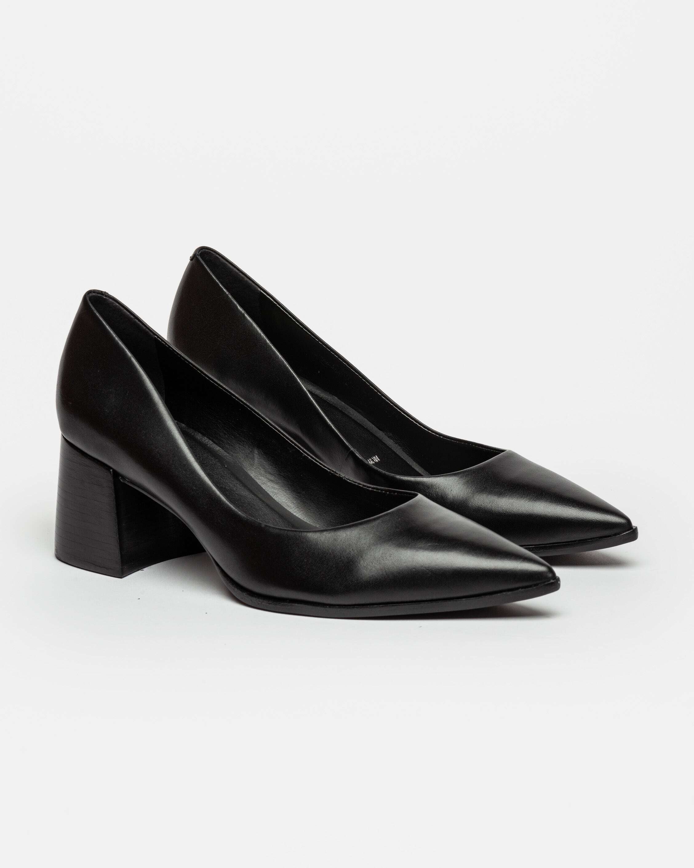 STILETTO EVA EN CUERO LISO